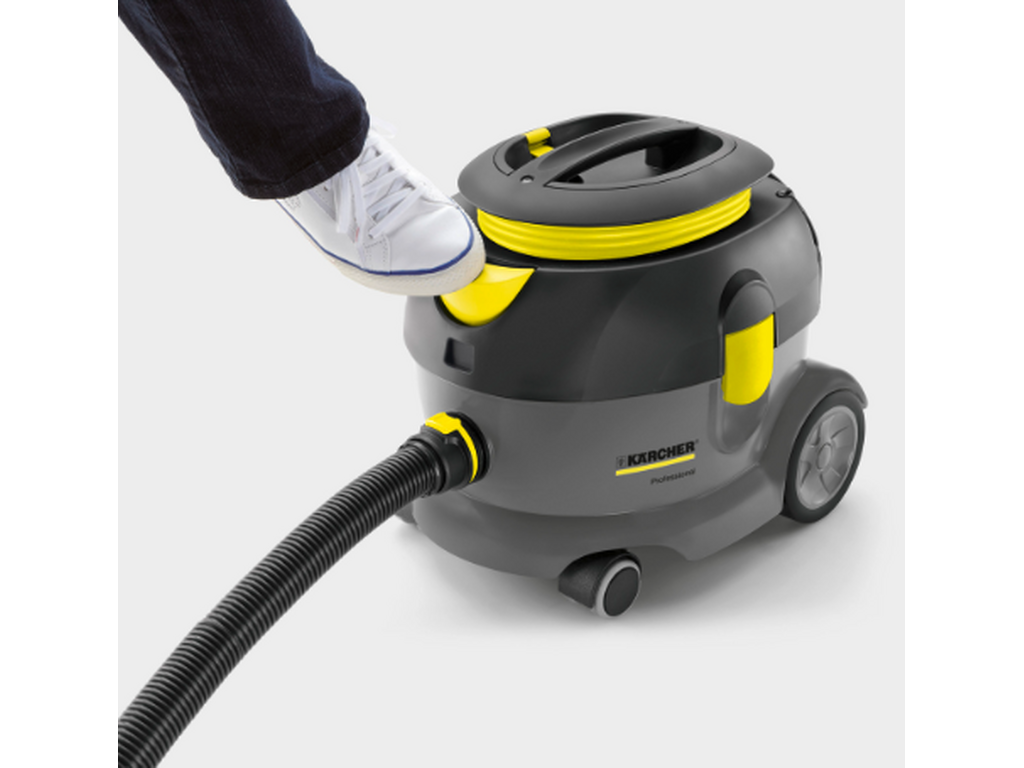 ASPIRADOR KARCHER SILENCIOSO T 12/1 (1)