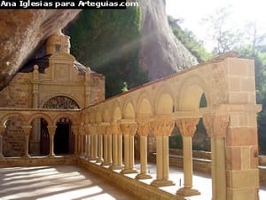 Claustro San Juan de la Peña